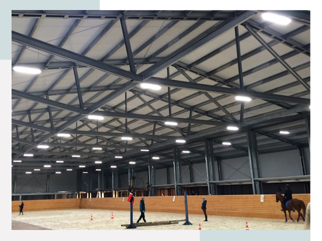 Строительство конных манежей от 620 руб в Шадринск