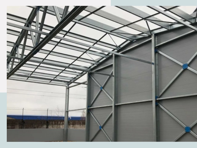 Каркасные ангары от СтальСтрой-Шдр по цене от 620 руб.