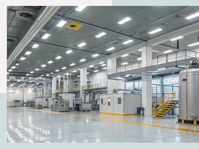 Освещение ангаров в Шадринске от 620 руб. - Эффективные решения