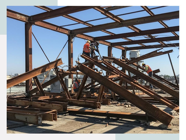 Демонтаж металлоконструкций в Шадринске от 620 руб.